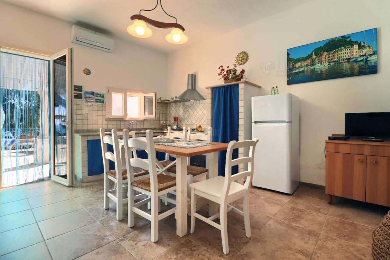 Casa Funnuvojere By Lovesud Corsano  Esterno foto